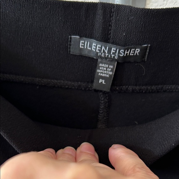 Eileen Fisher  Black Crepe Pants size Petite L - Picture 2 of 3